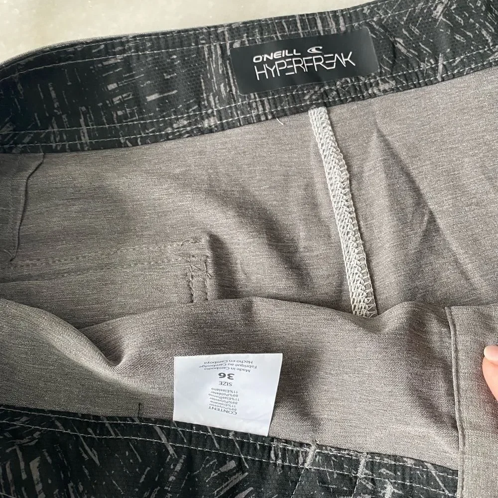 MENS ONEILL SWIM TRUNKS SIZE 36